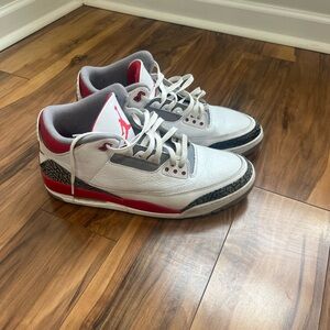 Nike Air Jordan 3 Retro Fire Red